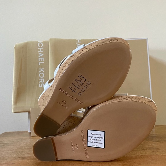 Michael Kors Leather Wedge Platform Sandal 39/US9 - Picture 8 of 8